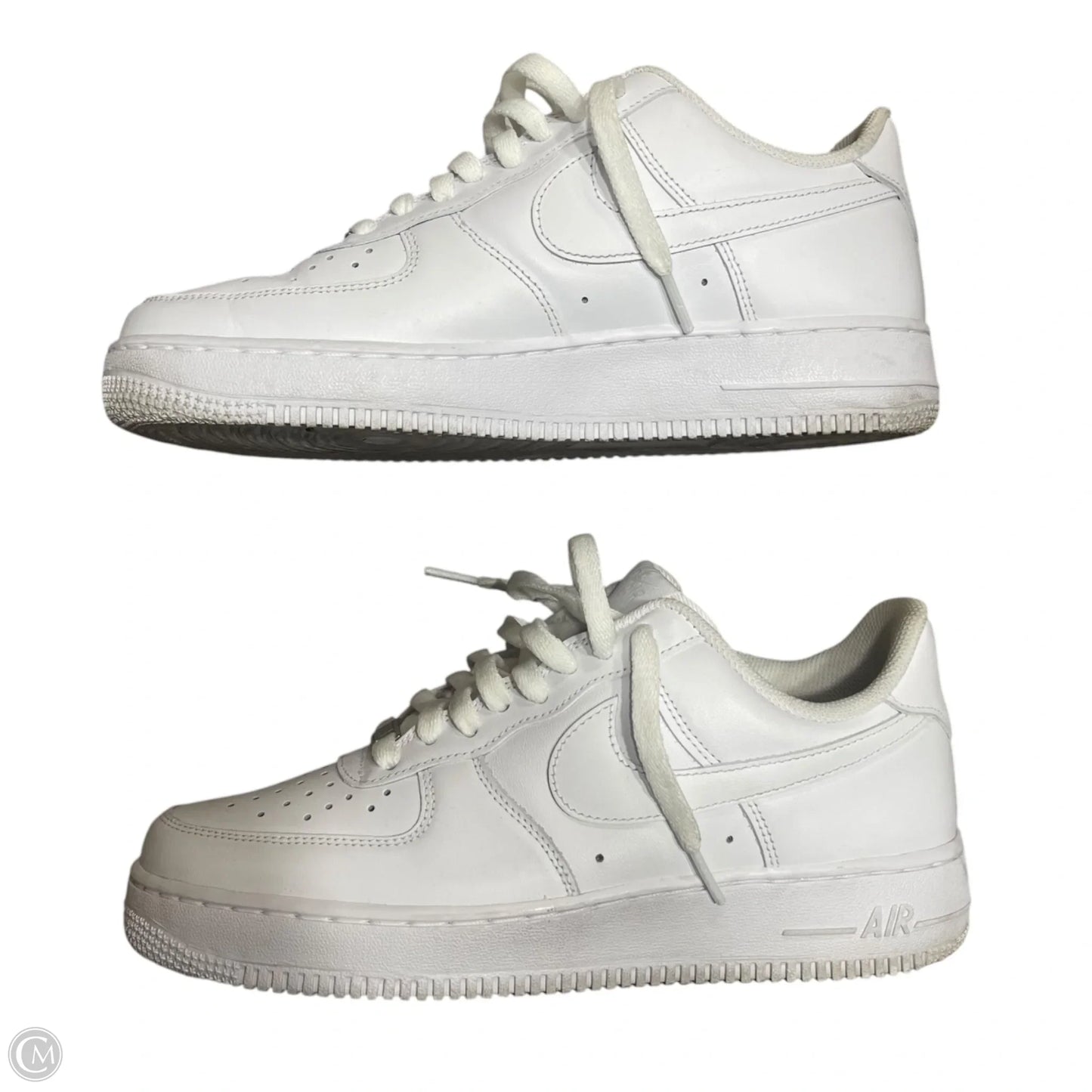 Shoes Sneakers By Nike In White, Size: 9.5