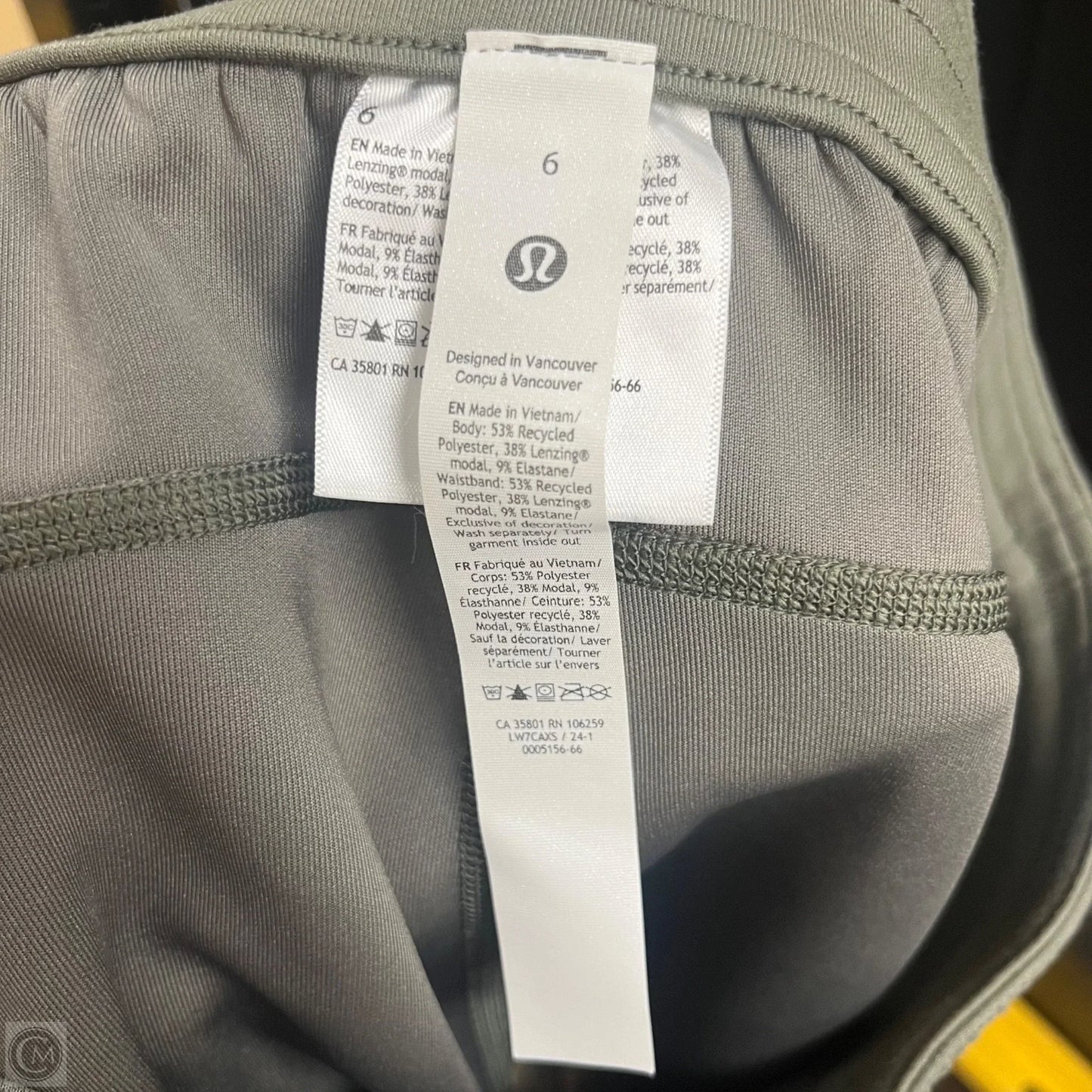 Athletic Shorts By Lululemon In Green, Size: 6