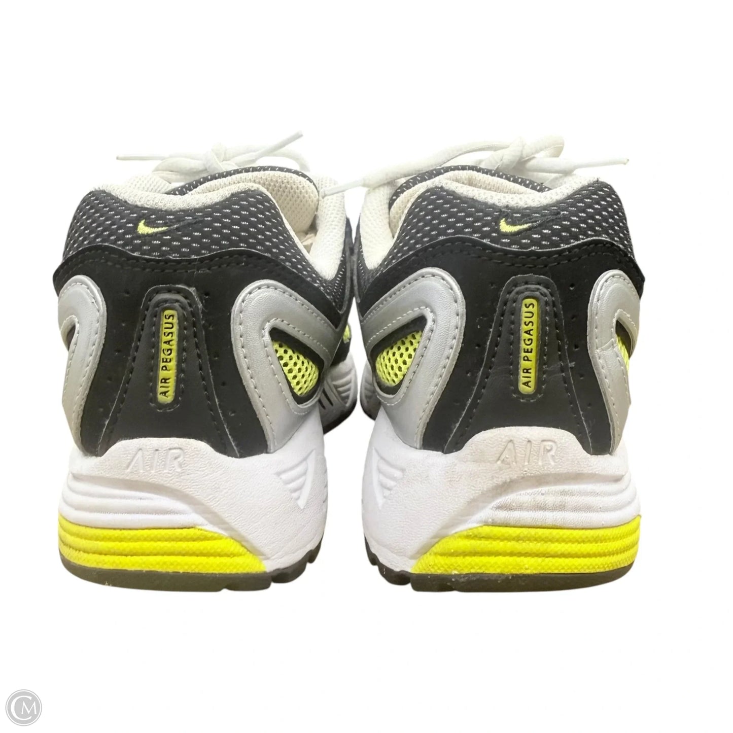 Shoes Sneakers By Nike In Black & Yellow, Size: 7