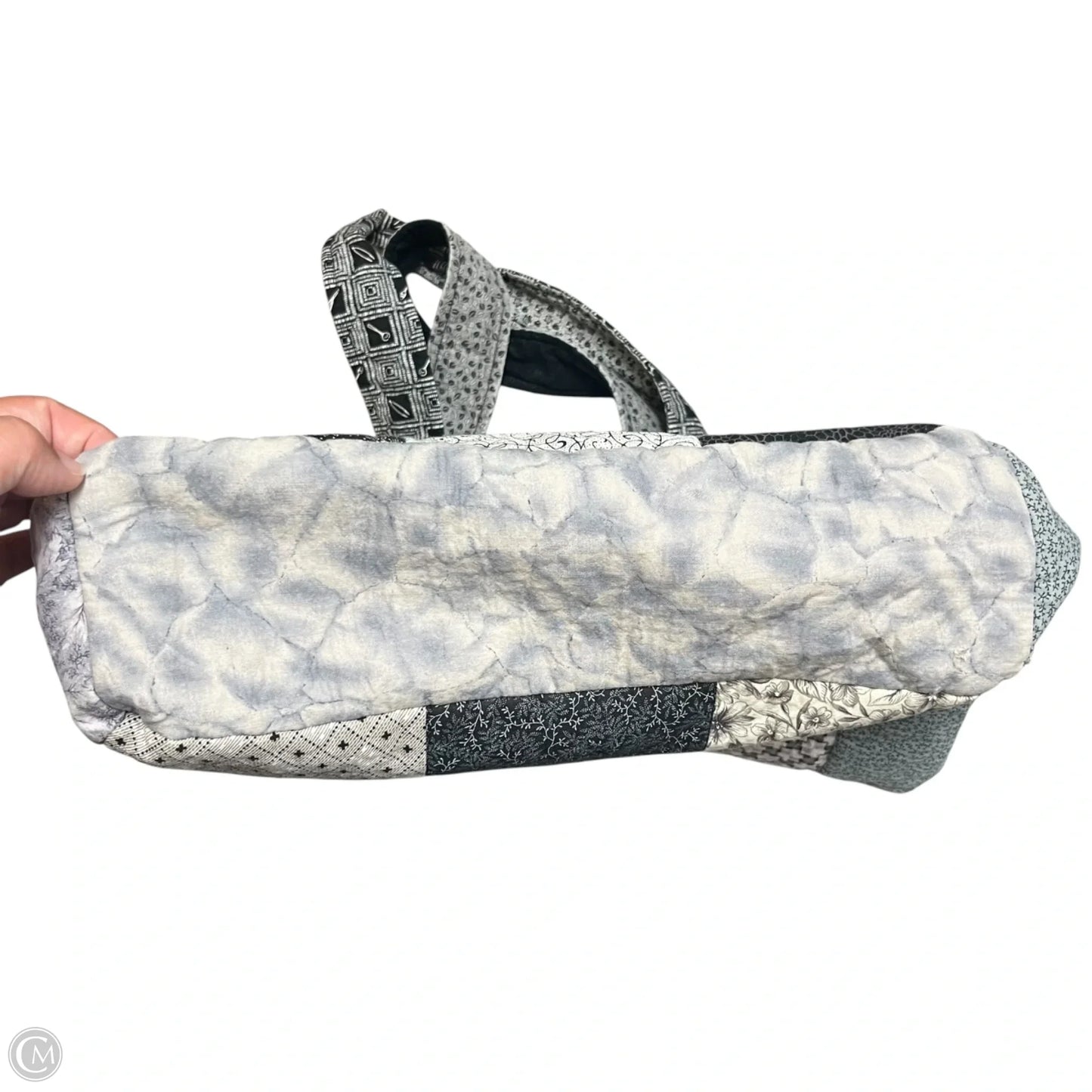 Tote, Size: Medium