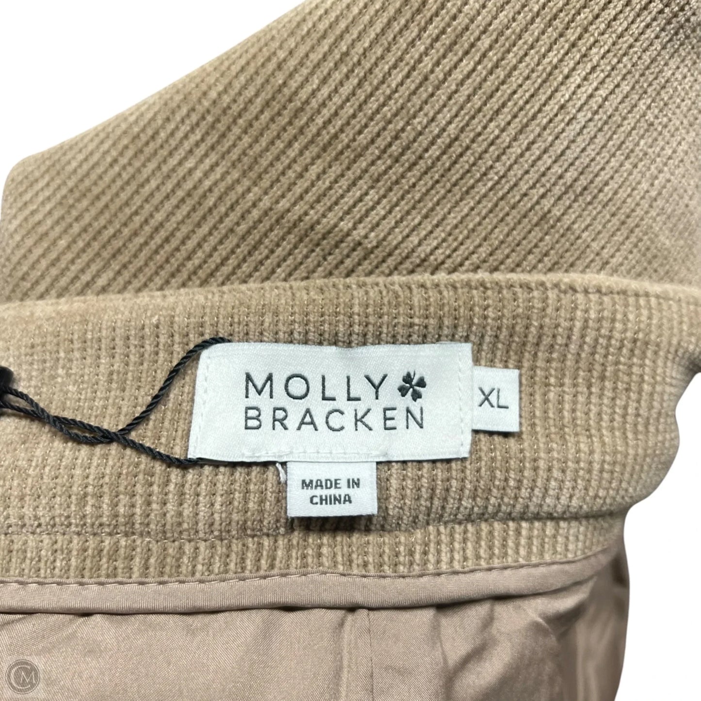 Skirt Mini & Short By Molly Bracken In Beige, Size: Xl