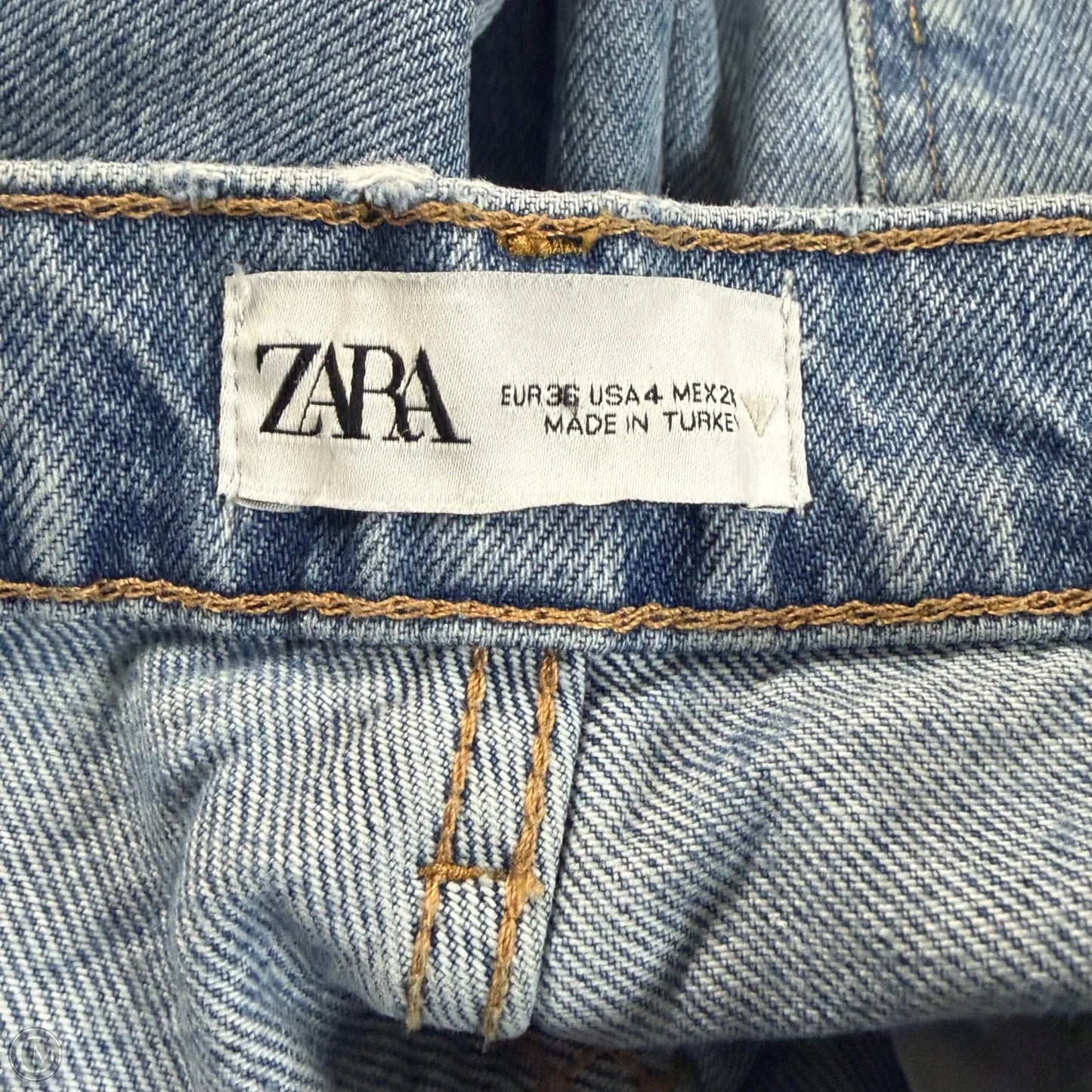 Jeans Straight By Zara In Blue Denim, Size: 4