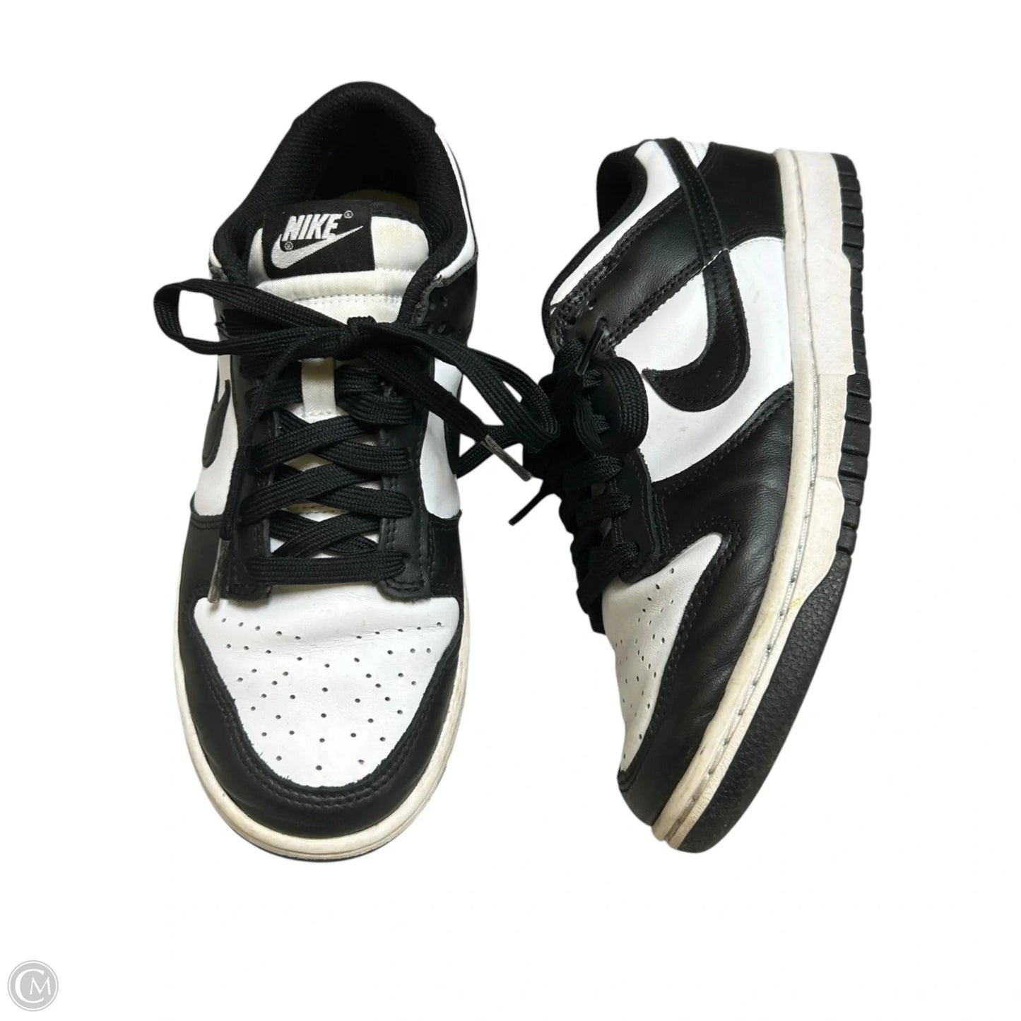 Shoes Sneakers By Nike In Black & White, Size: 8