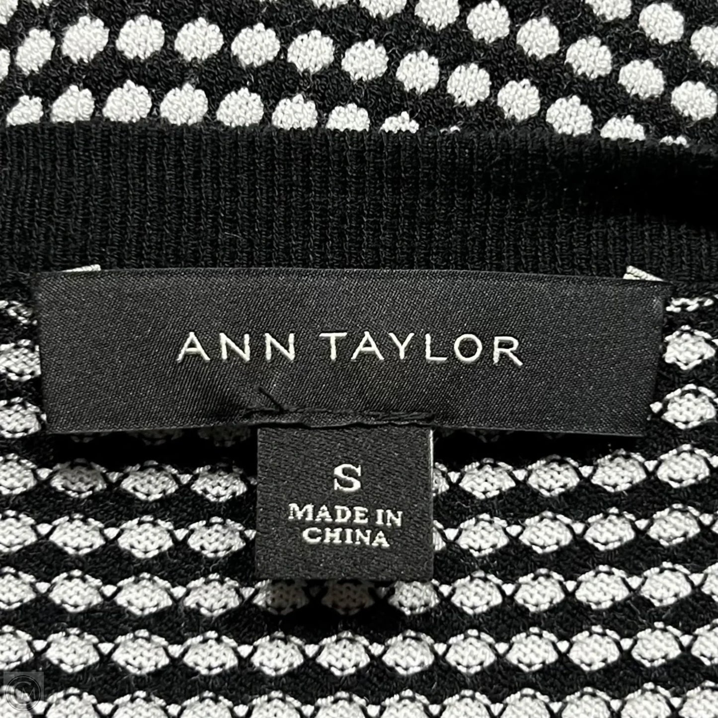 Sweater Cardigan By Ann Taylor In Black & White, Size: S