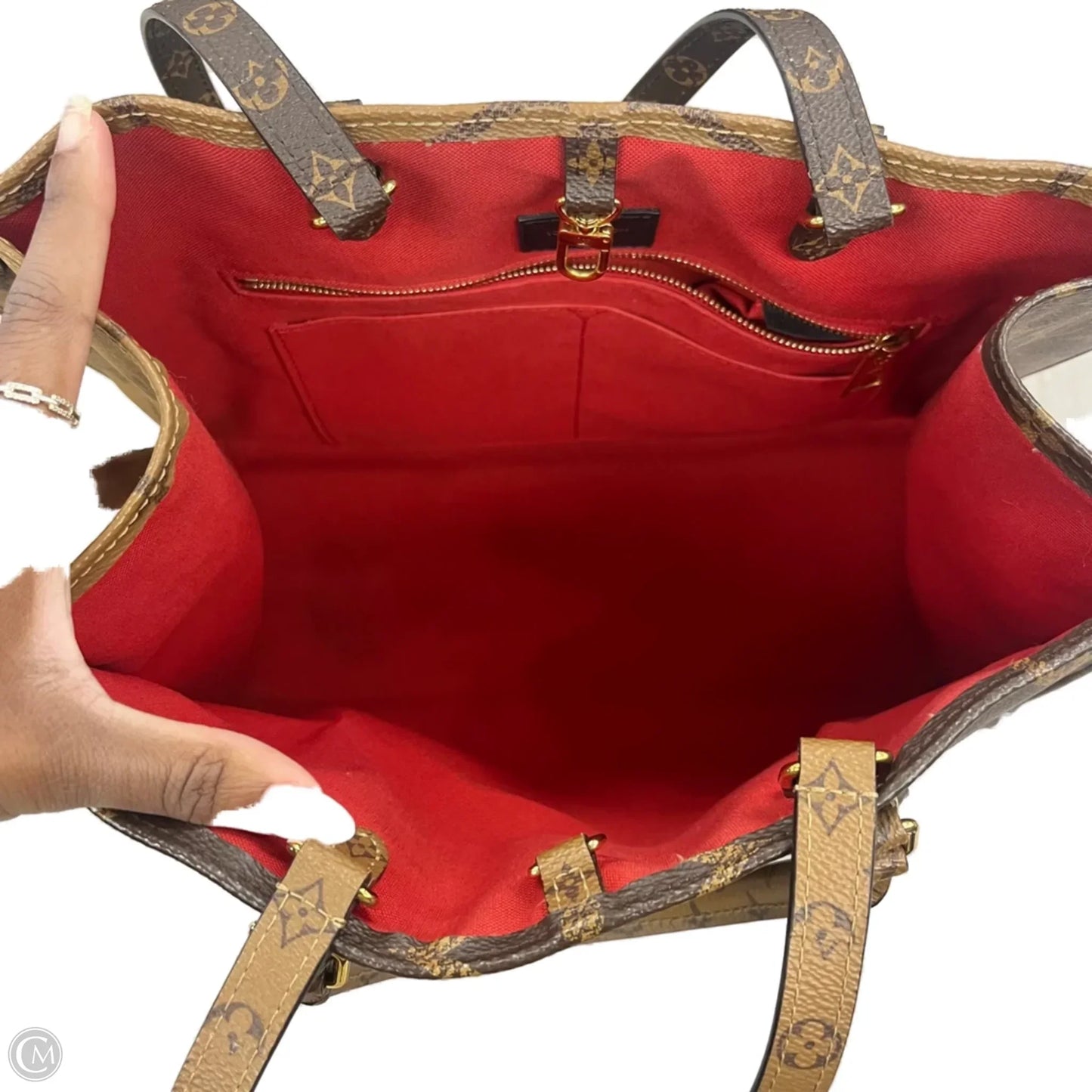 Handbag Luxury Designer By Louis Vuitton, Size: Medium