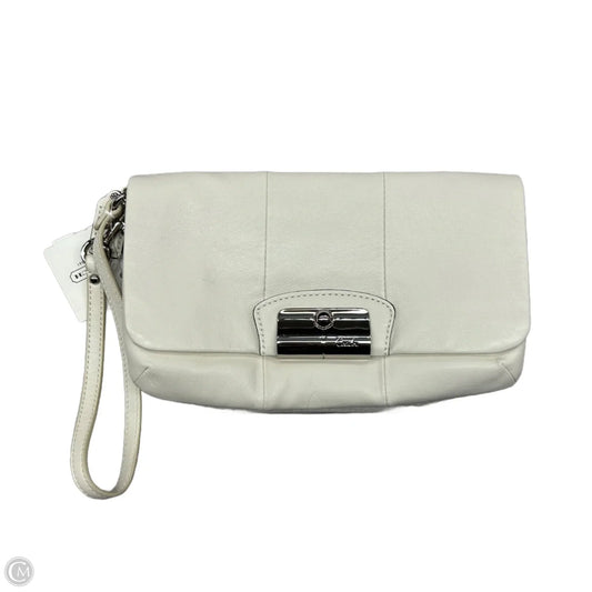 Wristlet Designer By Coach, Size: Large