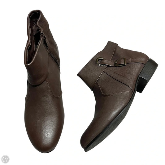 Boots Ankle Heels By Comfortview In Brown, Size: 10