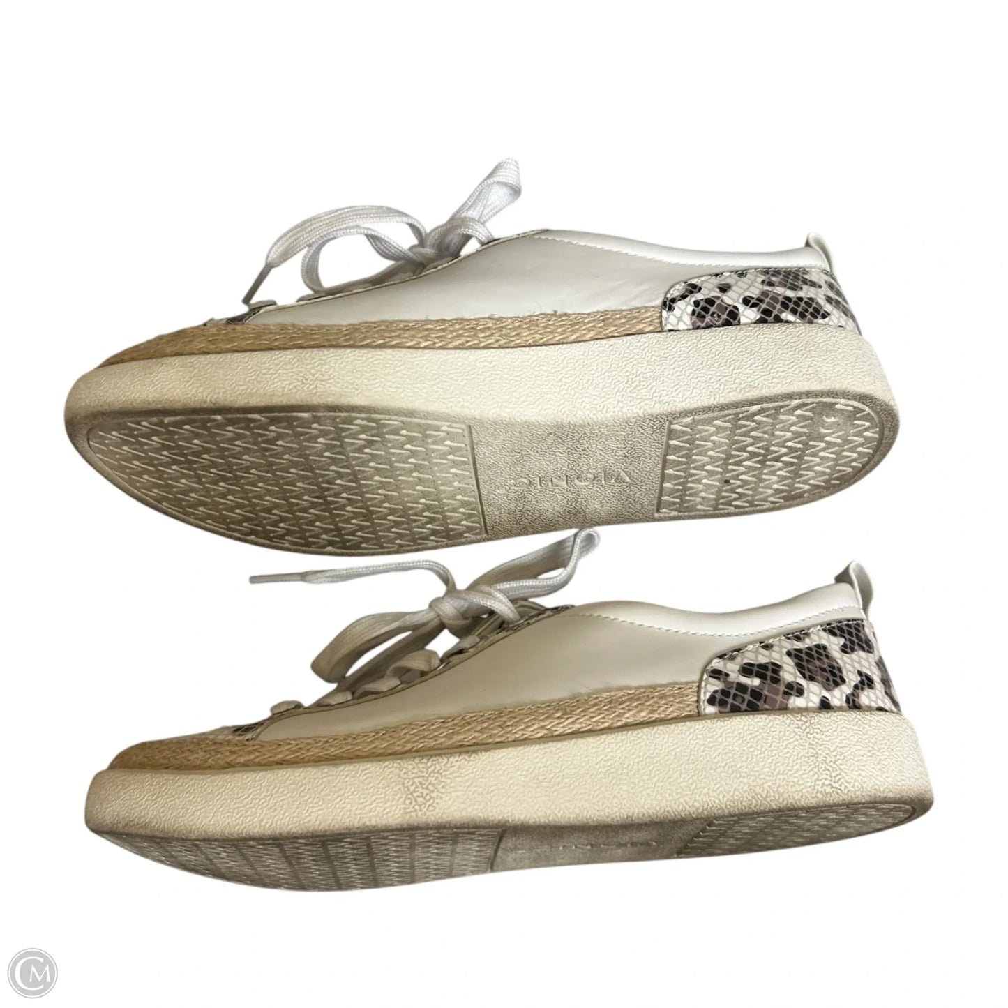 Shoes Sneakers By Vionic In Animal Print, Size: 6.5