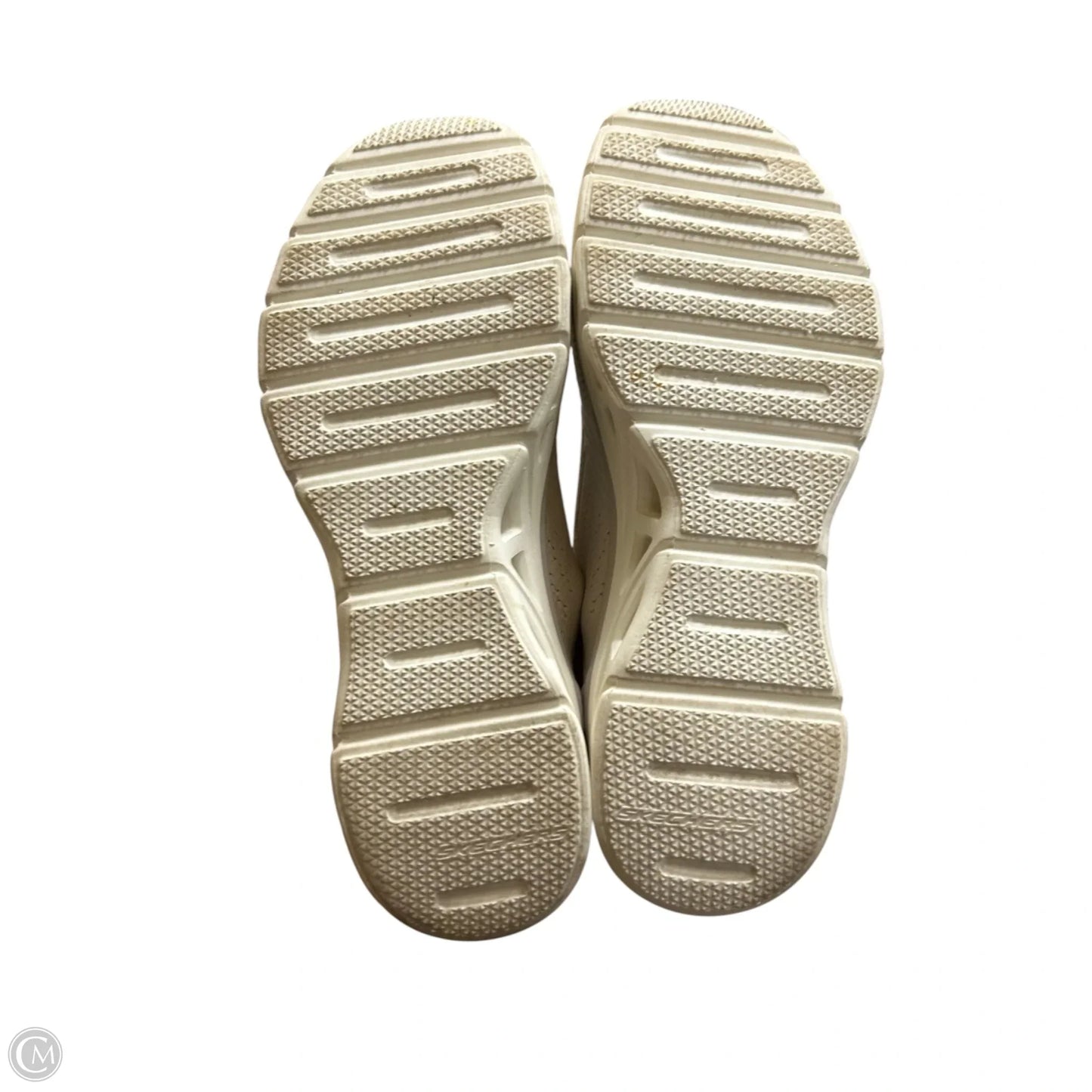 Shoes Sneakers By Skechers In Cream, Size: 9