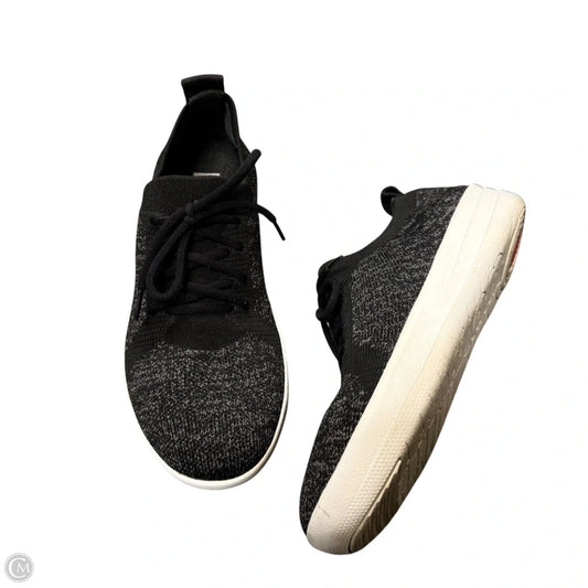 Shoes Athletic By Fitflop In Black, Size: 5