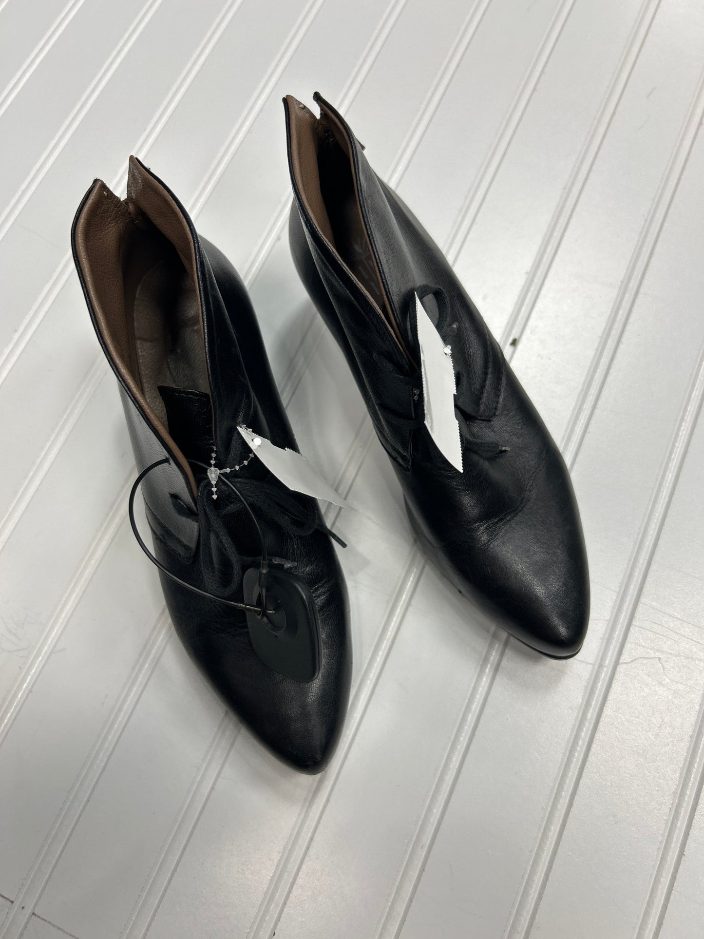 Boots Ankle Heels By Cmc, Size:6.5