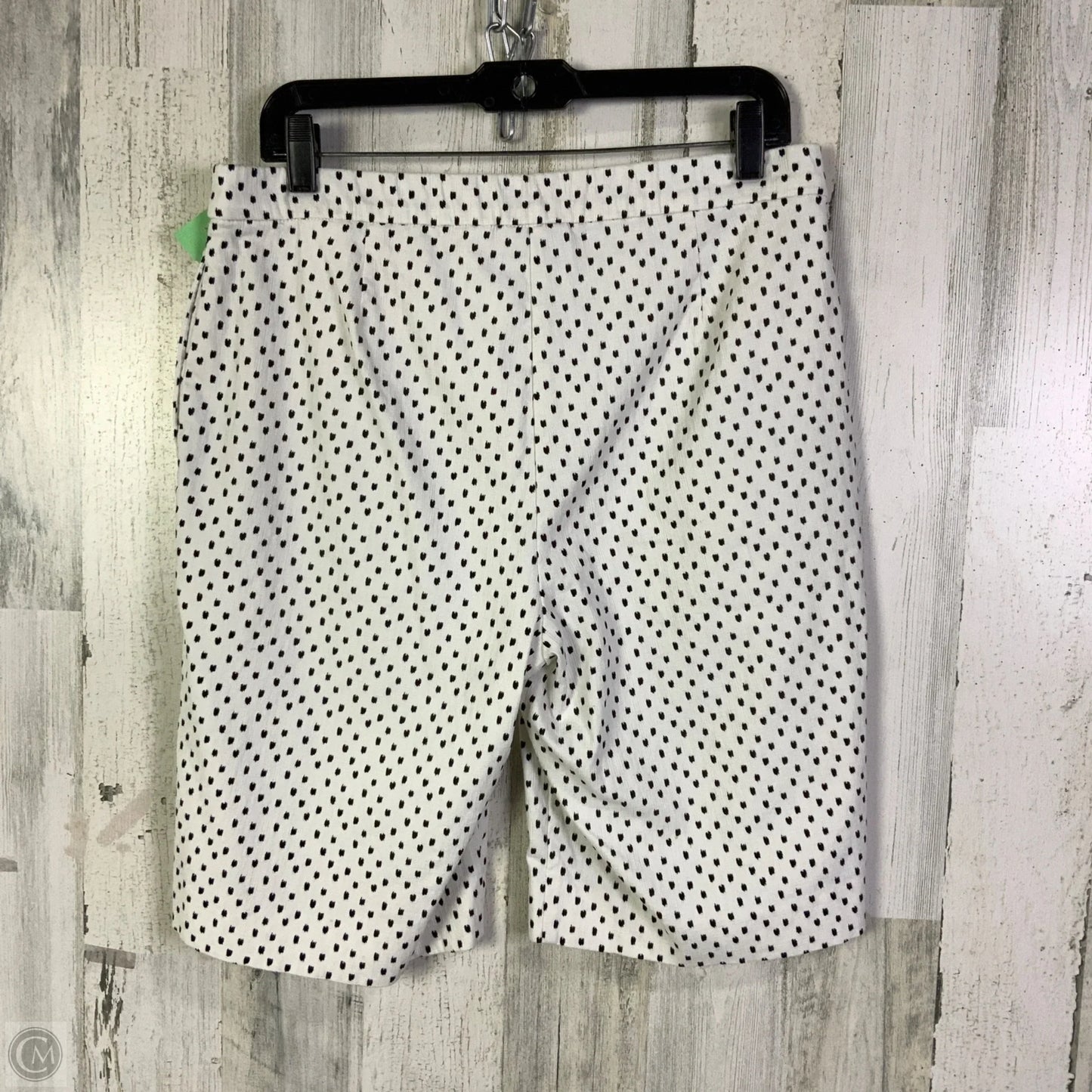 Shorts By Susan Graver In White, Size: 14