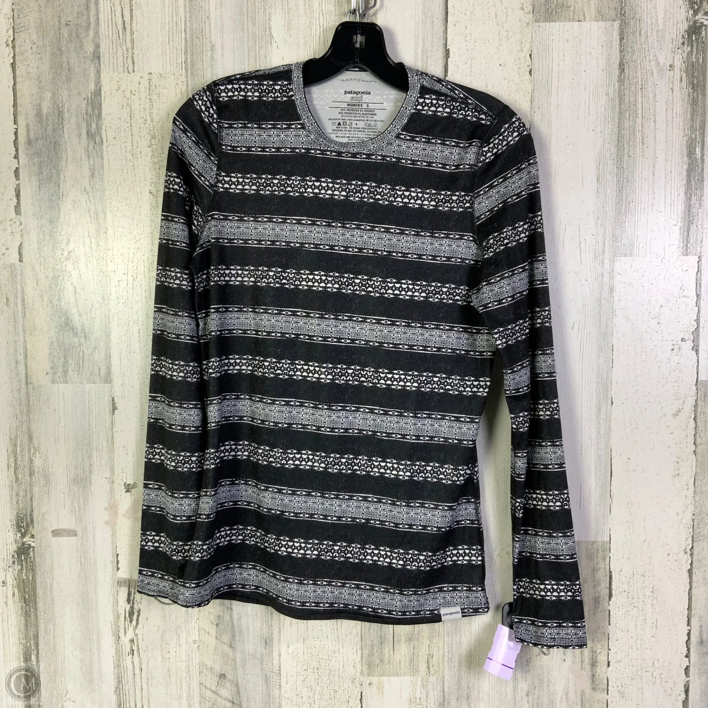 Athletic Top Long Sleeve Collar By Patagonia In Black, Size: S