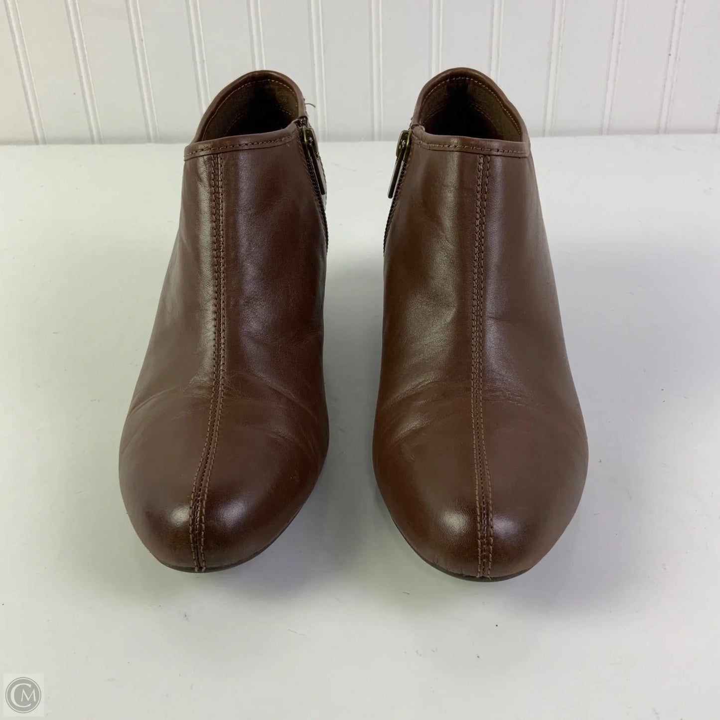 Boots Ankle Flats By Clarks In Brown, Size: 8.5