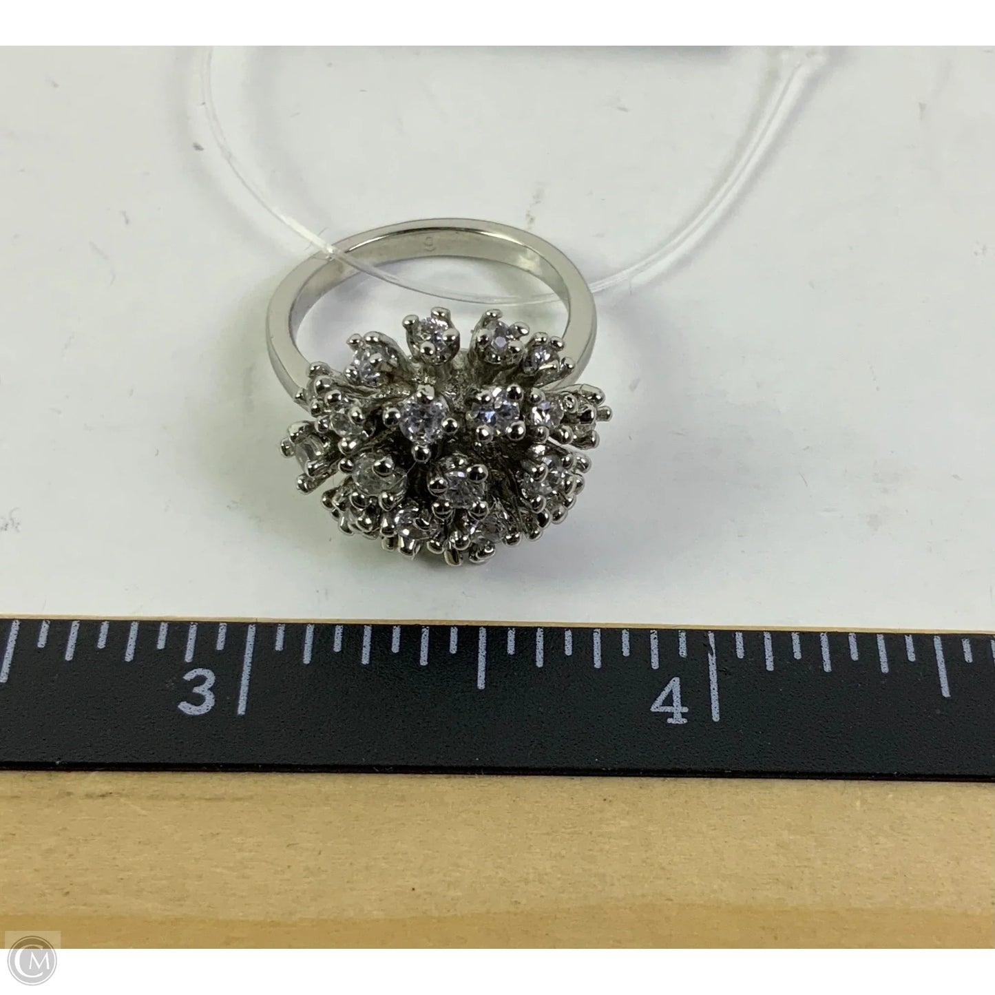 Ring Statement By Banana Republic SIZE: 6