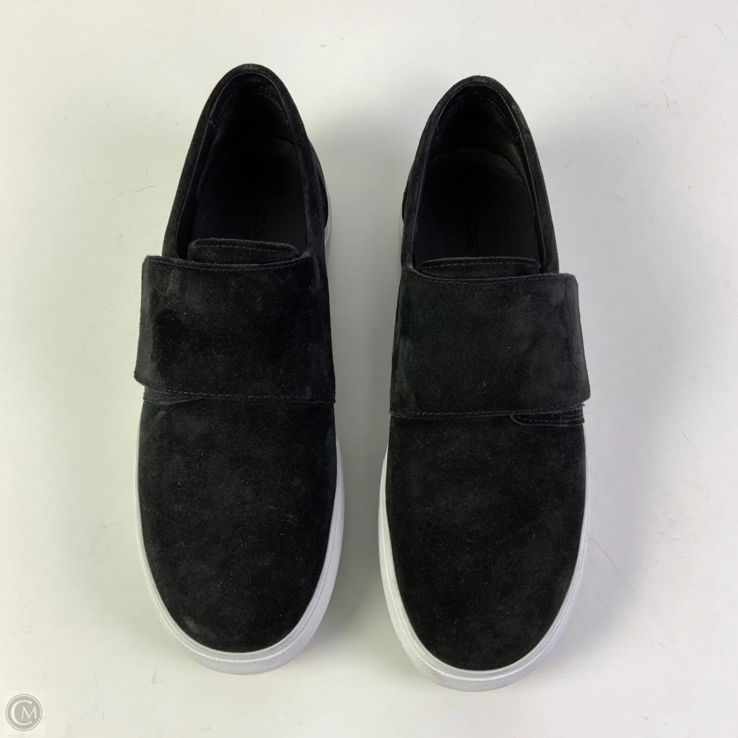 Shoes Flats By Vince In Black, Size: 9