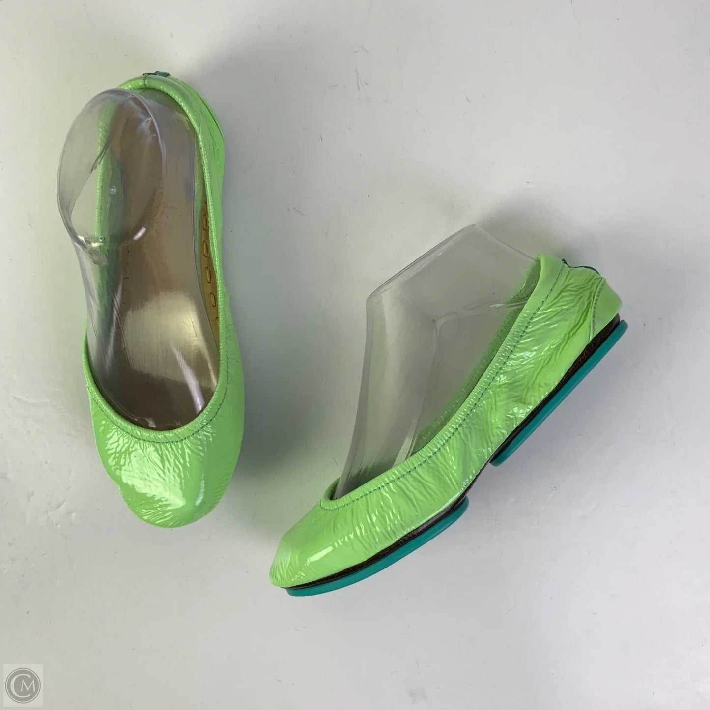 Shoes Flats By Tieks In Green, Size: 6