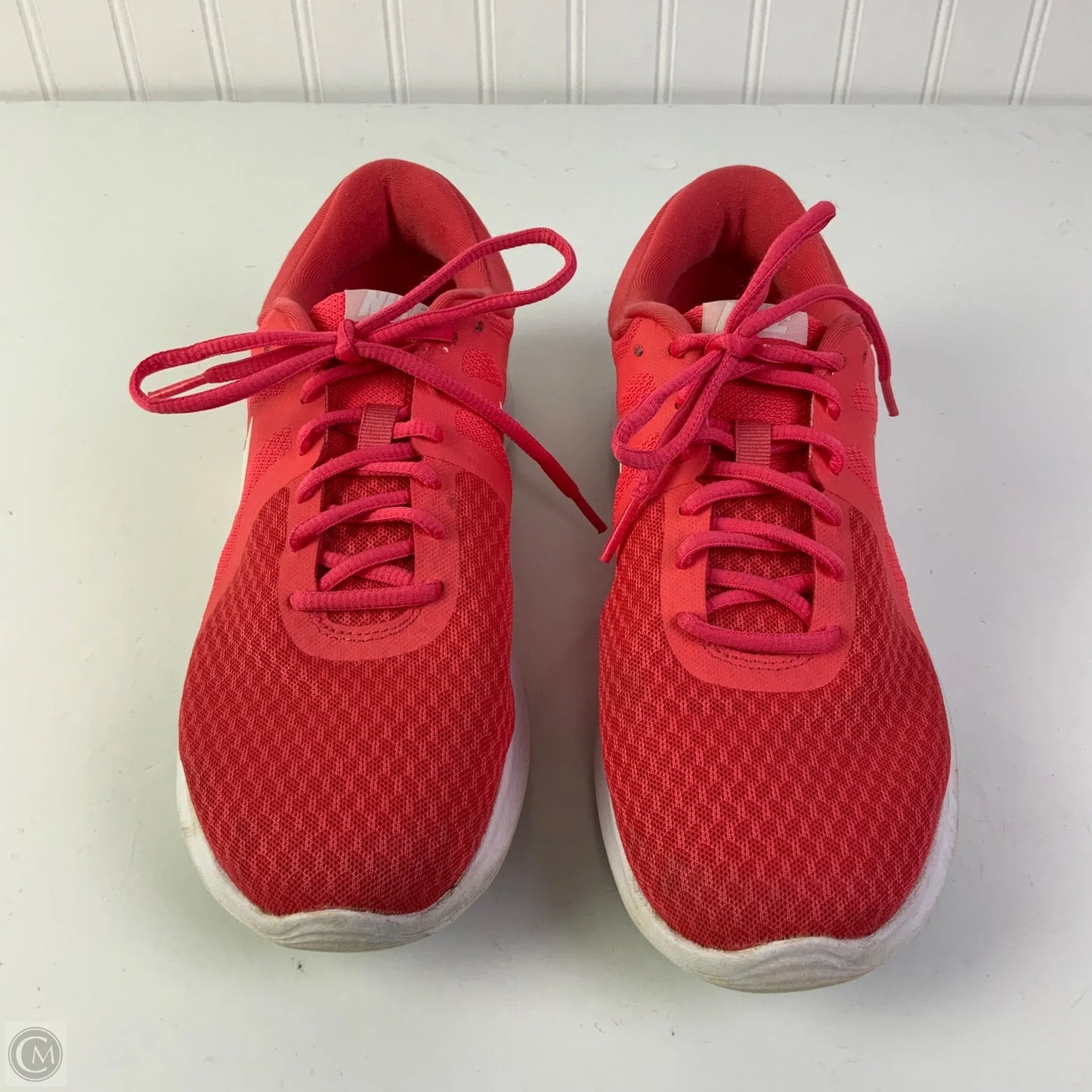 Shoes Athletic By Nike In Coral, Size: 10