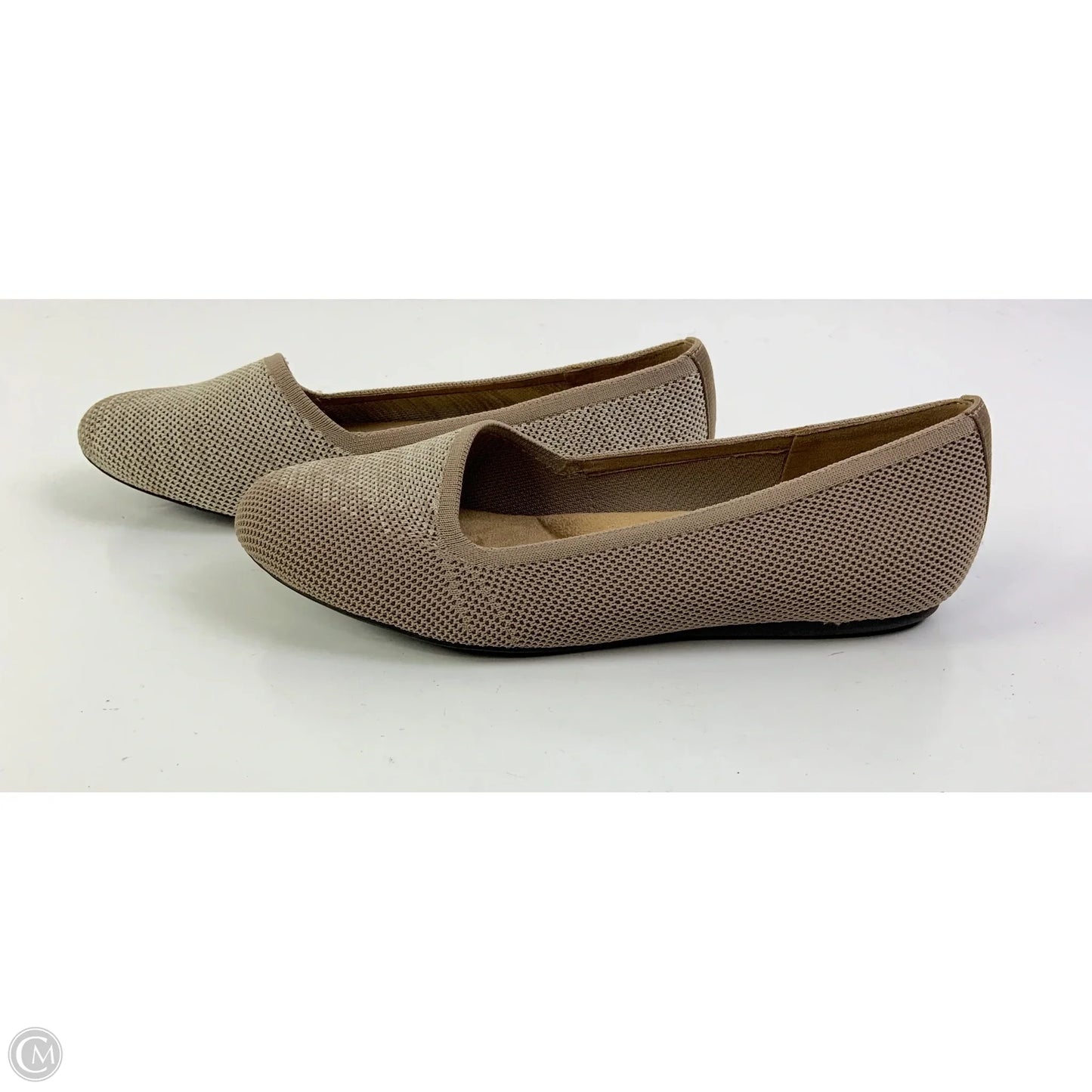 Shoes Flats By Clothes Mentor In Beige, Size: 8.5