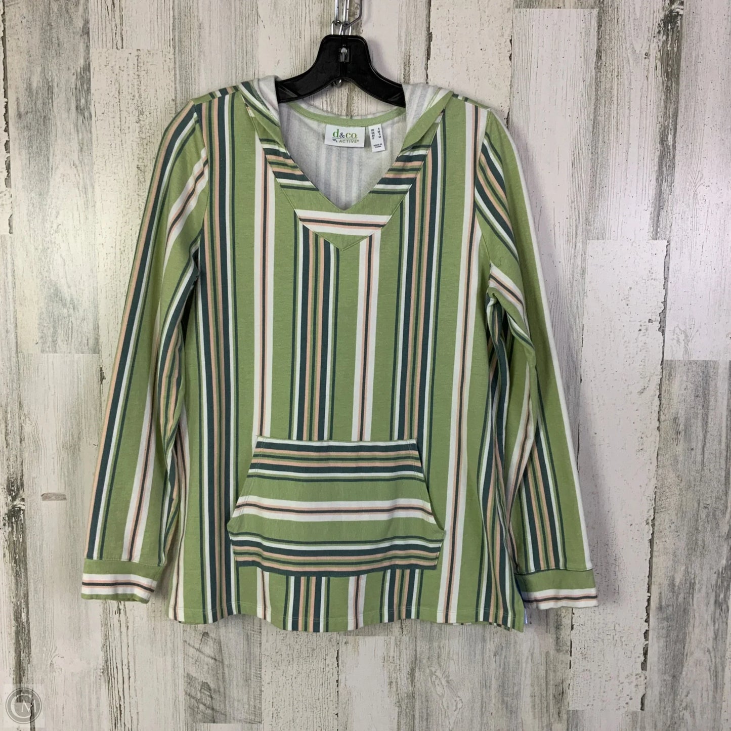Sweatshirt Hoodie By D&co. In Green, Size: S
