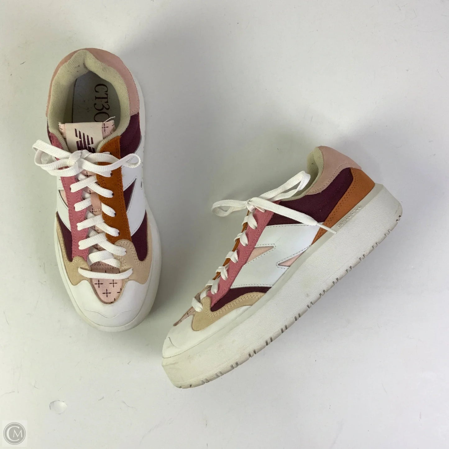 Shoes Sneakers By New Balance In Pink, Size: 9
