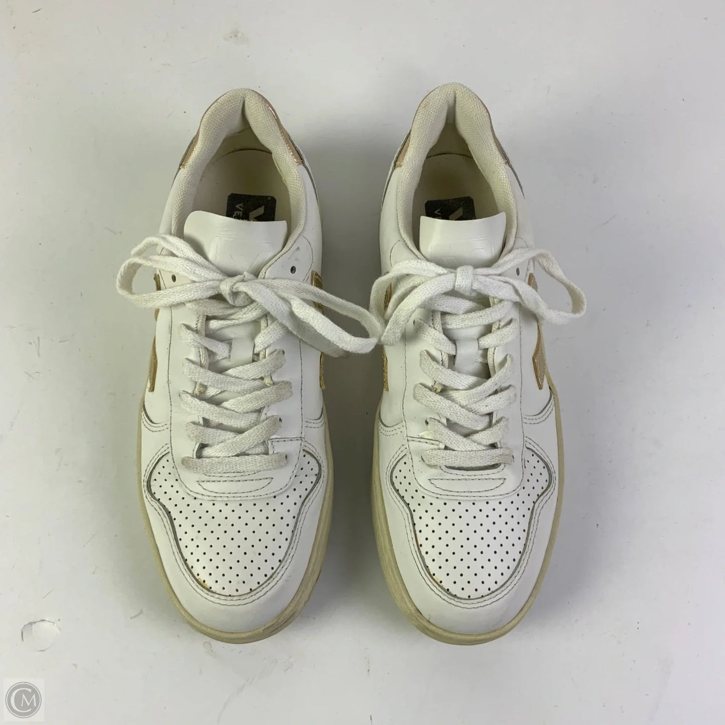 Shoes Sneakers By Veja In White, Size: 8