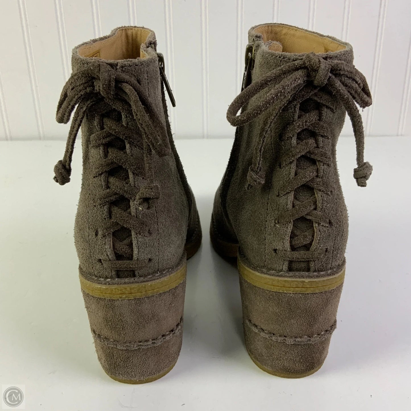 Boots Designer By Ugg In Taupe, Size: 7.5