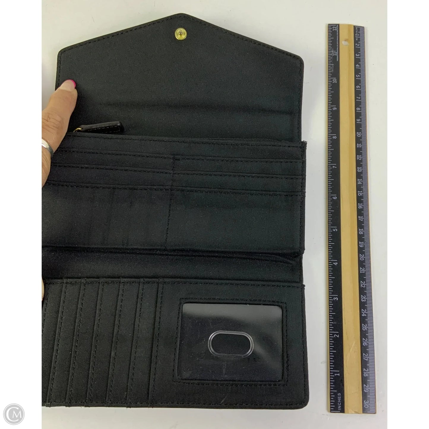Wallet By Liz Claiborne, Size: Medium