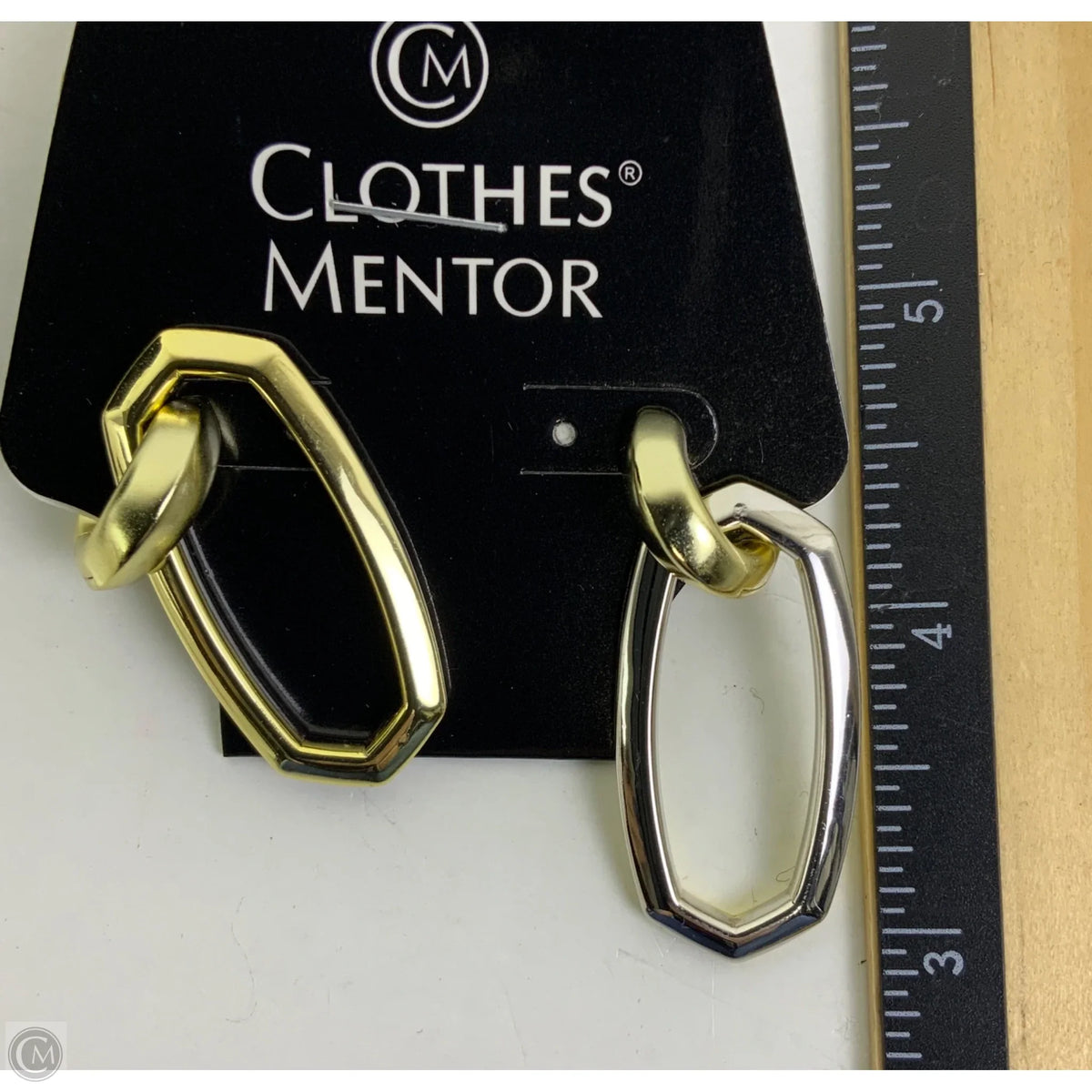 Earrings Designer By Kendra Scott
