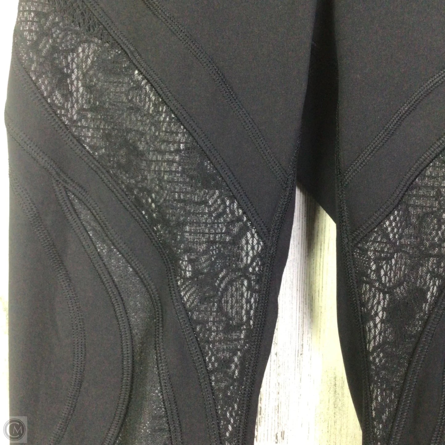 Athletic Leggings By Lululemon In Black, Size: 2
