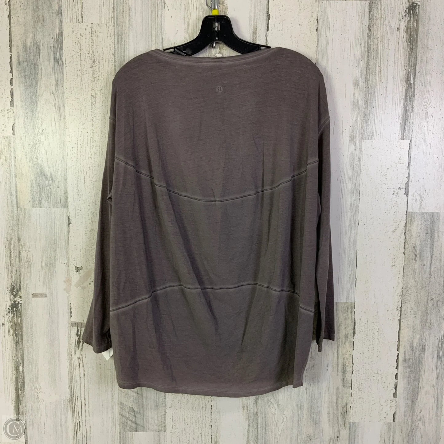 Top Long Sleeve Basic By Lululemon In Grey, Size: 8