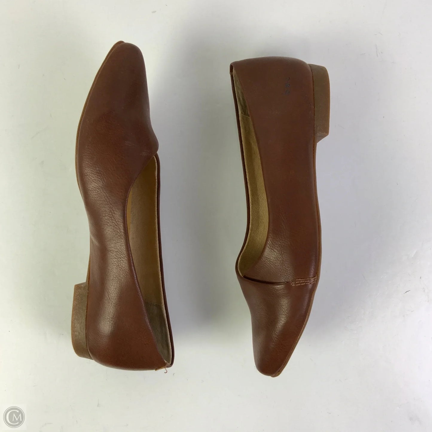 Shoes Flats By Boc In Brown, Size: 10