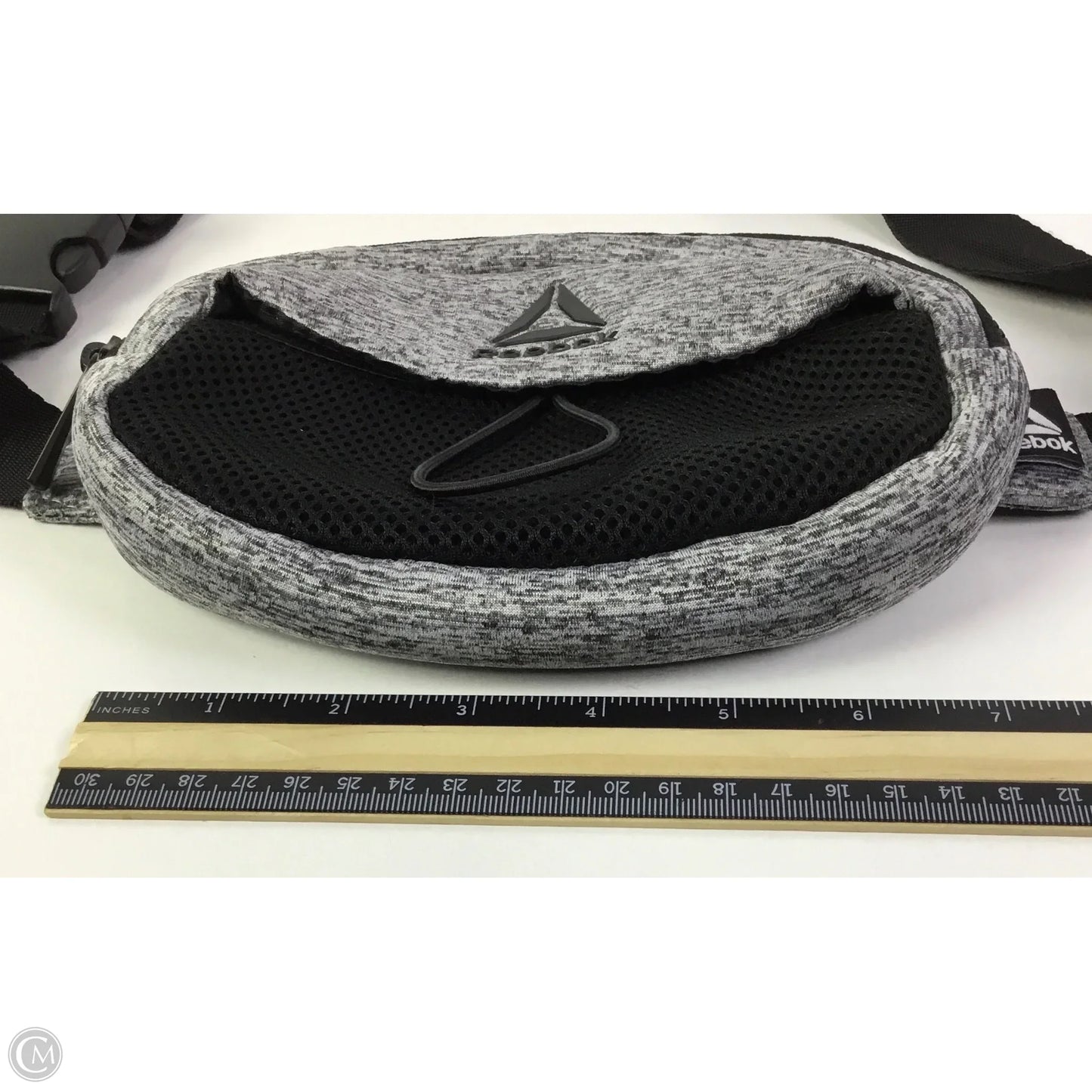 Belt Bag By Reebok, Size: Small