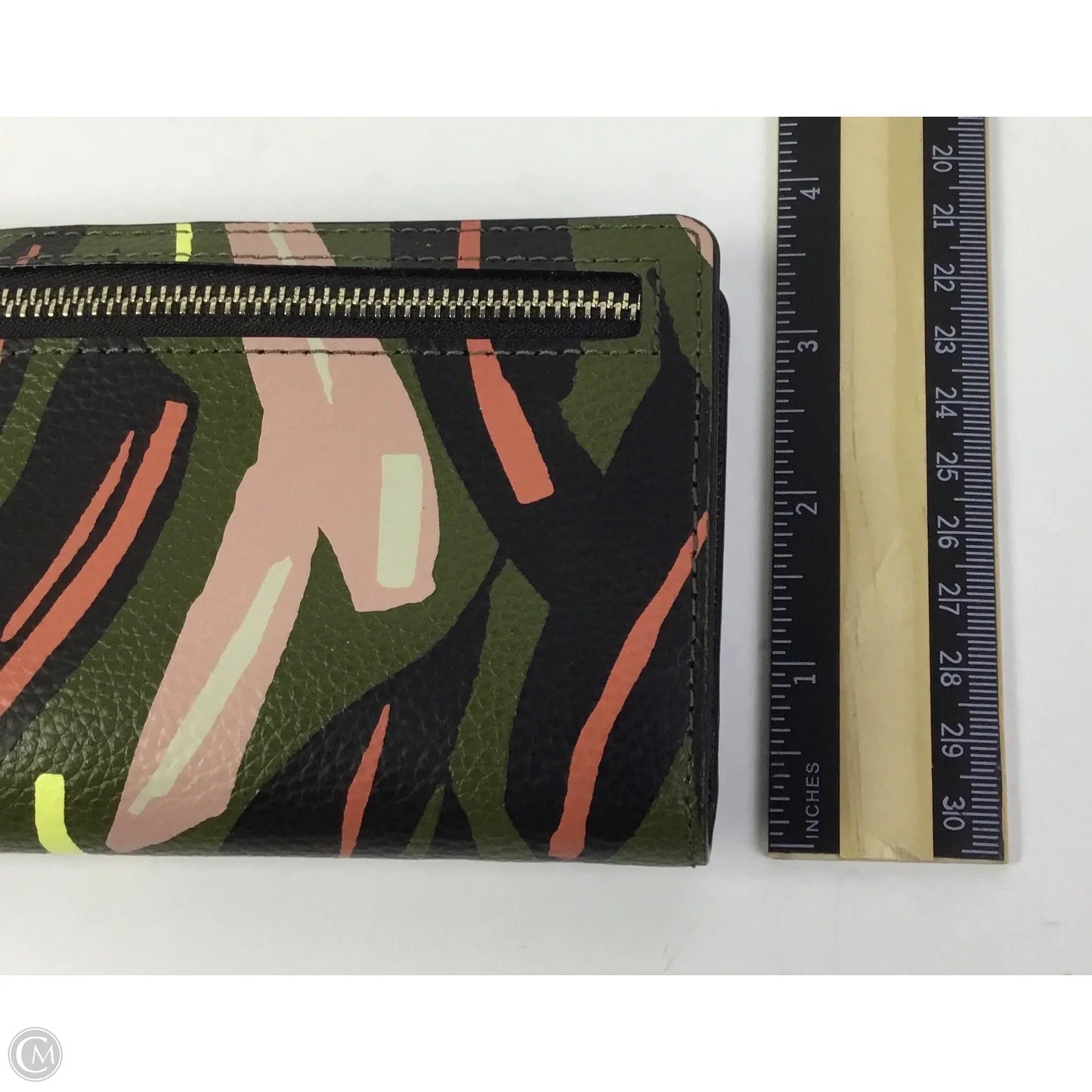 Wristlet Designer By Kate Spade, Size: Large