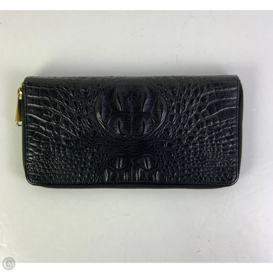 Clutch Designer By Brahmin, Size: Large