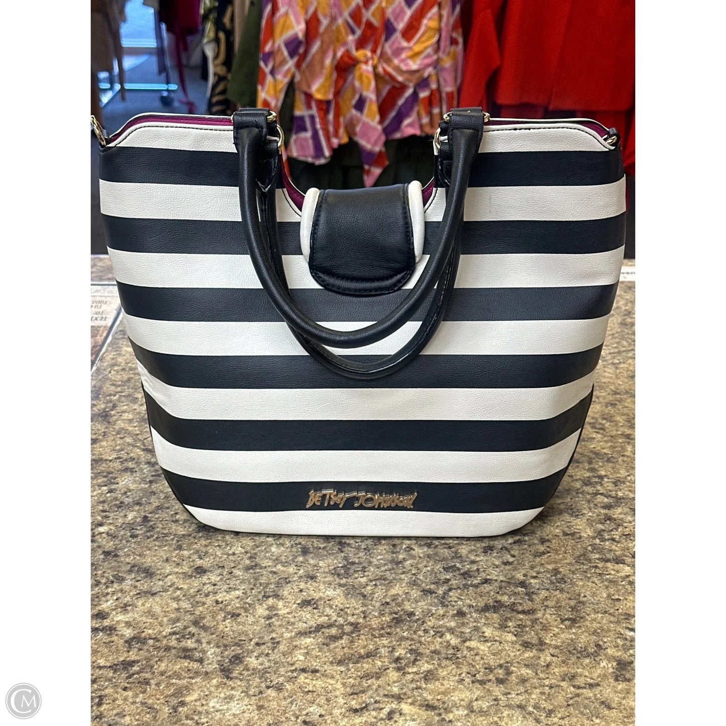 Handbag By Betsey Johnson, Size: Medium