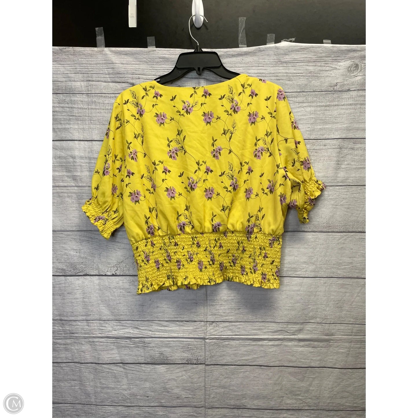 Blouse Short Sleeve By Gianni Bini In Yellow, Size: Xl