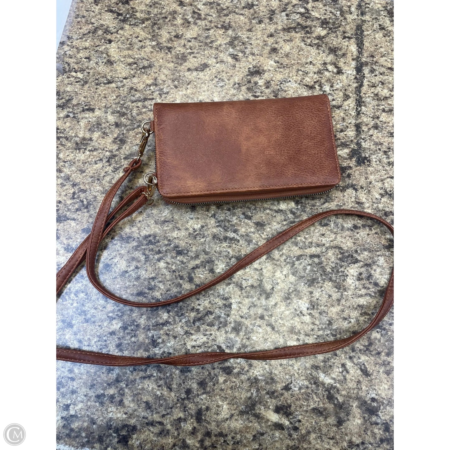 Crossbody By Cmf, Size: Medium