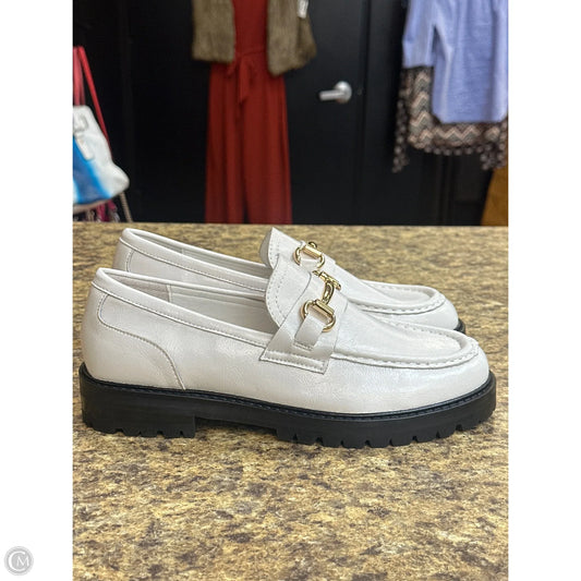 Shoes Flats By Steve Madden In White, Size: 8