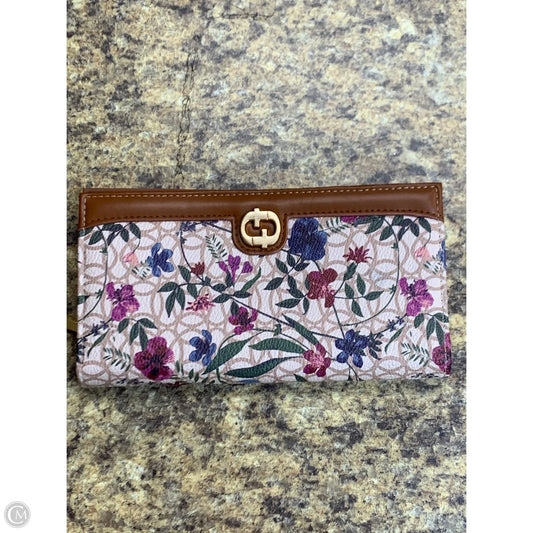 Wallet By Cmf, Size: Medium