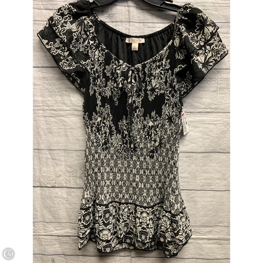 Top Short Sleeve By Cmf In Black & Grey, Size: S