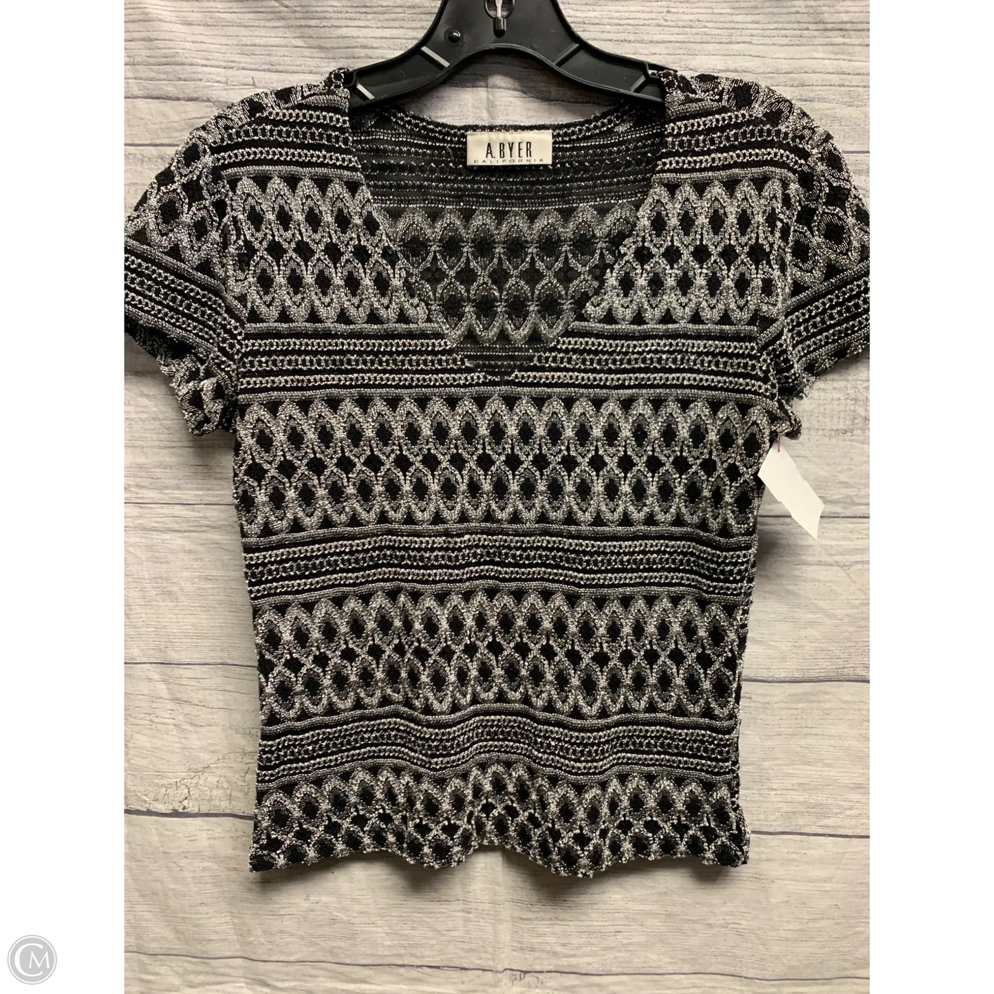 Top Short Sleeve By A Byer In Black & White, Size: S