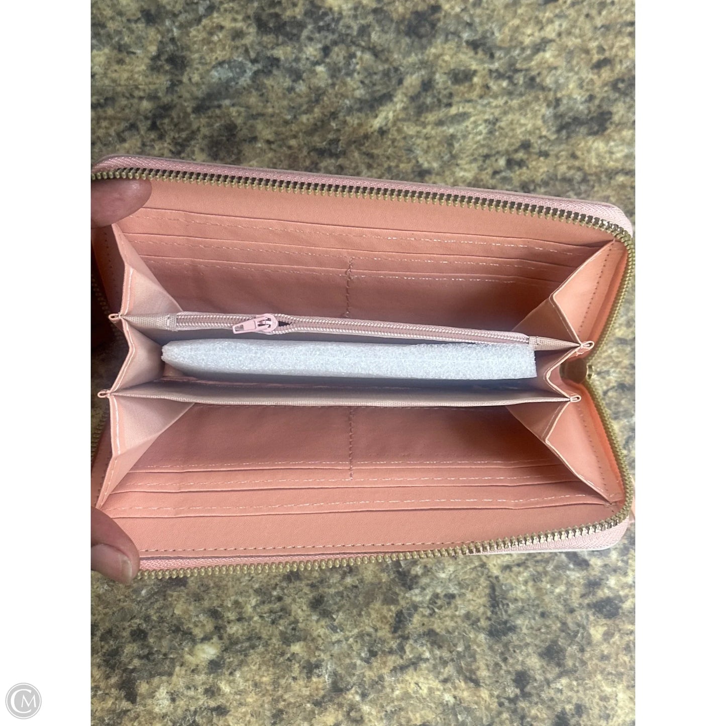 Wallet By Cmf, Size: Medium