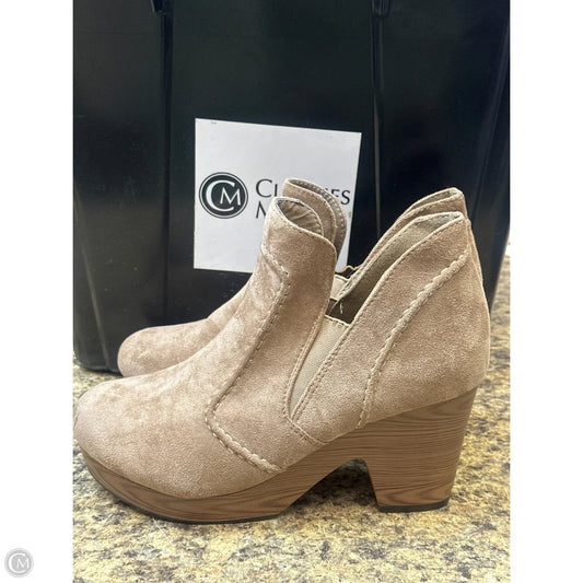 Boots Ankle Heels By Pierre Dumas In Brown, Size: 9