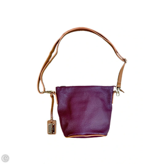 Handbag By Clothes Mentor, Size: Medium