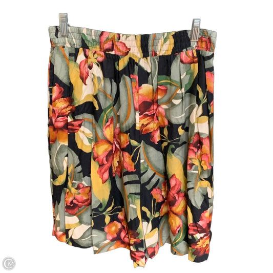Shorts By Clothes Mentor In Floral Print, Size: Lp