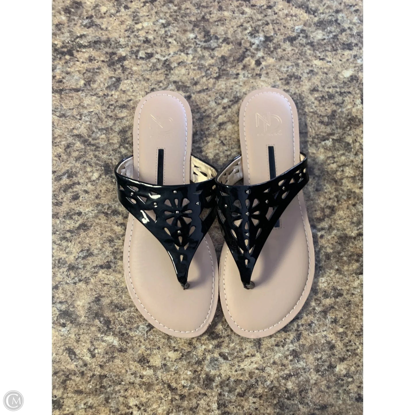 Shoes Flats By New Directions In Black & Cream, Size: 8.5