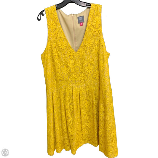 Dress Casual Short By Vince Camuto In Yellow, Size: 18