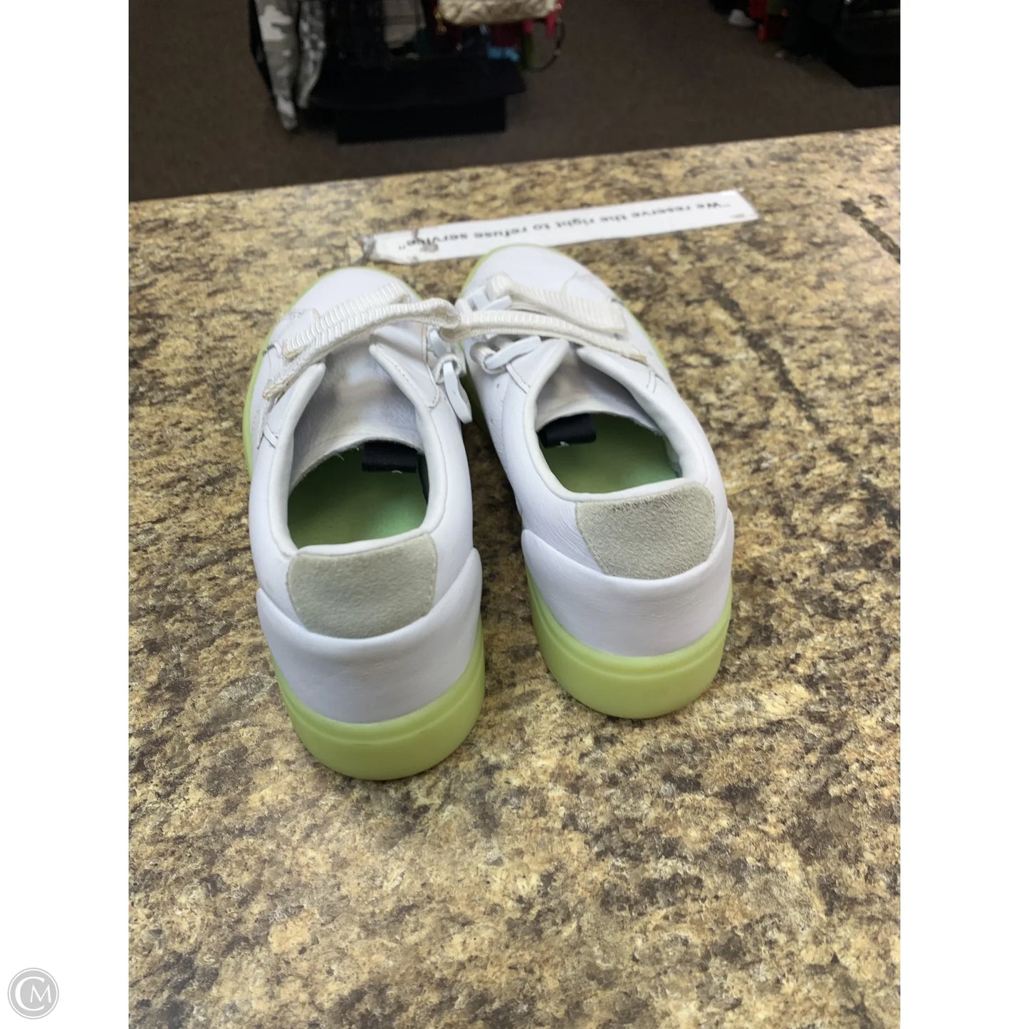 Shoes Sneakers By Adidas In White, Size: 8