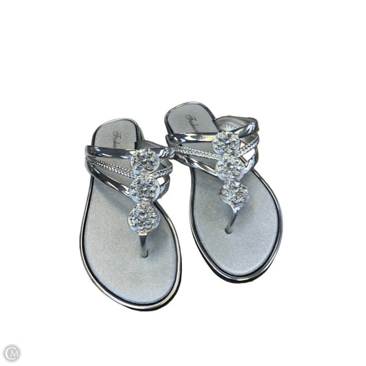 Sandals Flats By Cmf In Silver, Size: 9.5